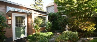 Delightful Cottage in Central Eugene