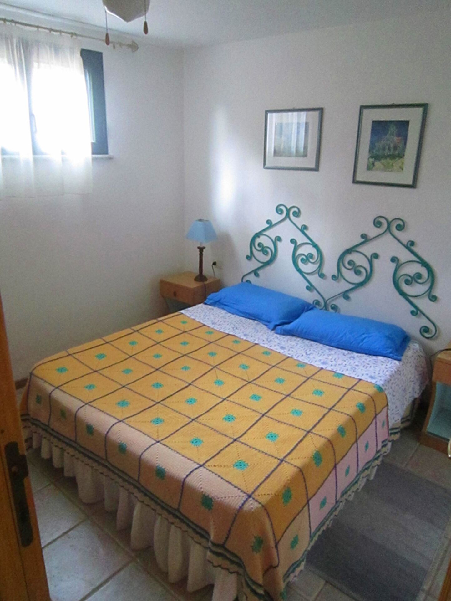 house 20 meters from the beach