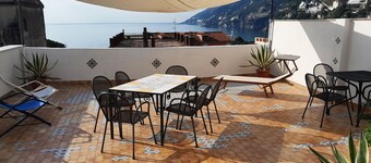 Casa Sebastian - with large seaview-terrace, only a few steps from the beach