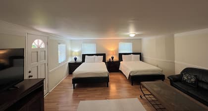 Une maison unifamiliale confortable située juste dans le centre d'Augusta!