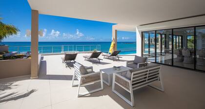 ALMA - DIRECT BEACH ACCESS 4 BR VILLA