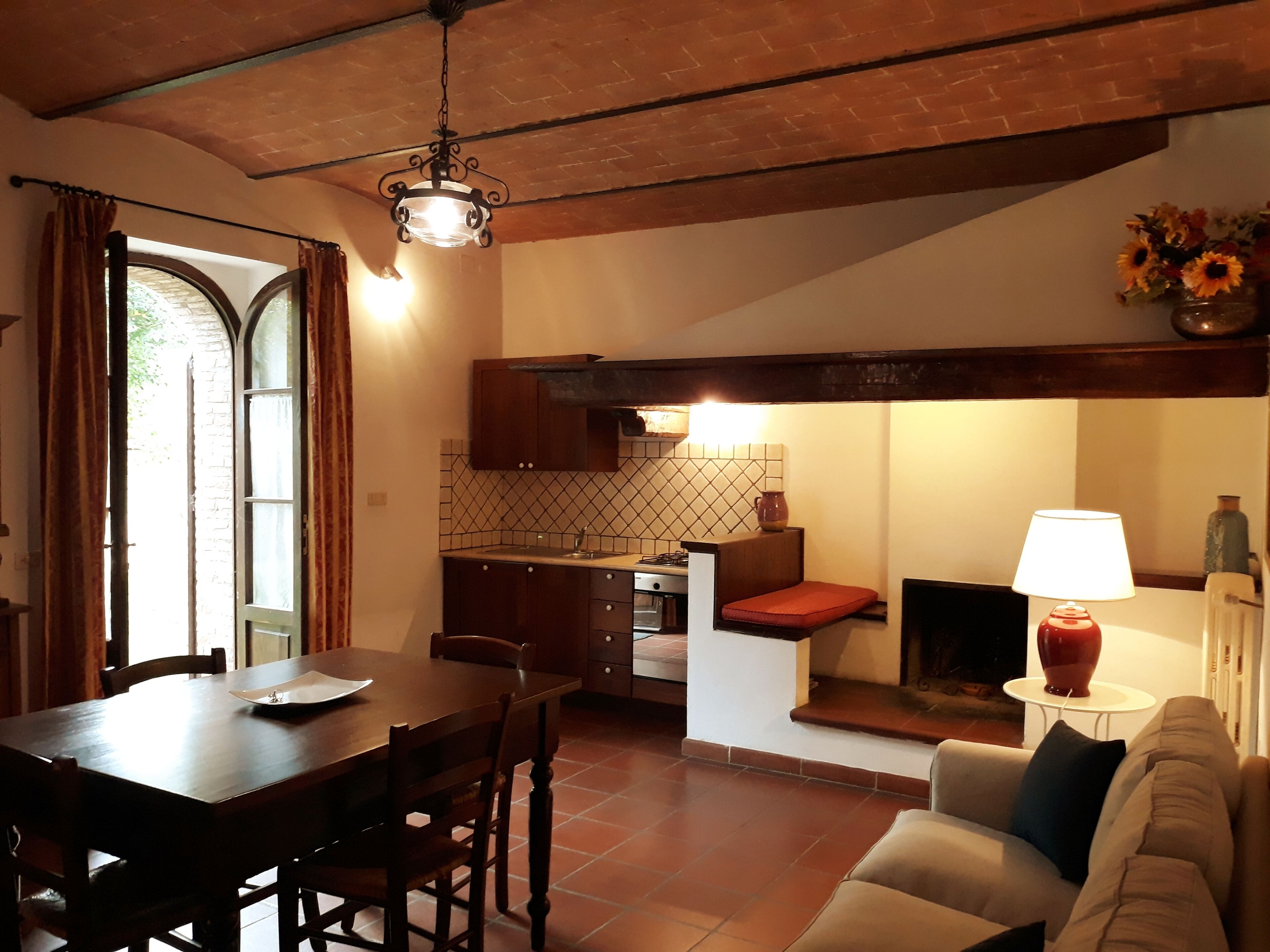 VILLA PALAZZO BELLO with Pool, Air Con, Wifi - Cetona