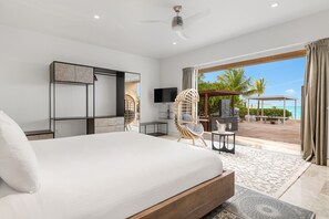 8 bedrooms, in-room safe, iron/ironing board, travel cot - Stunning Beach Front Villa with Full Staff (Turks and Caicos Providenciales)