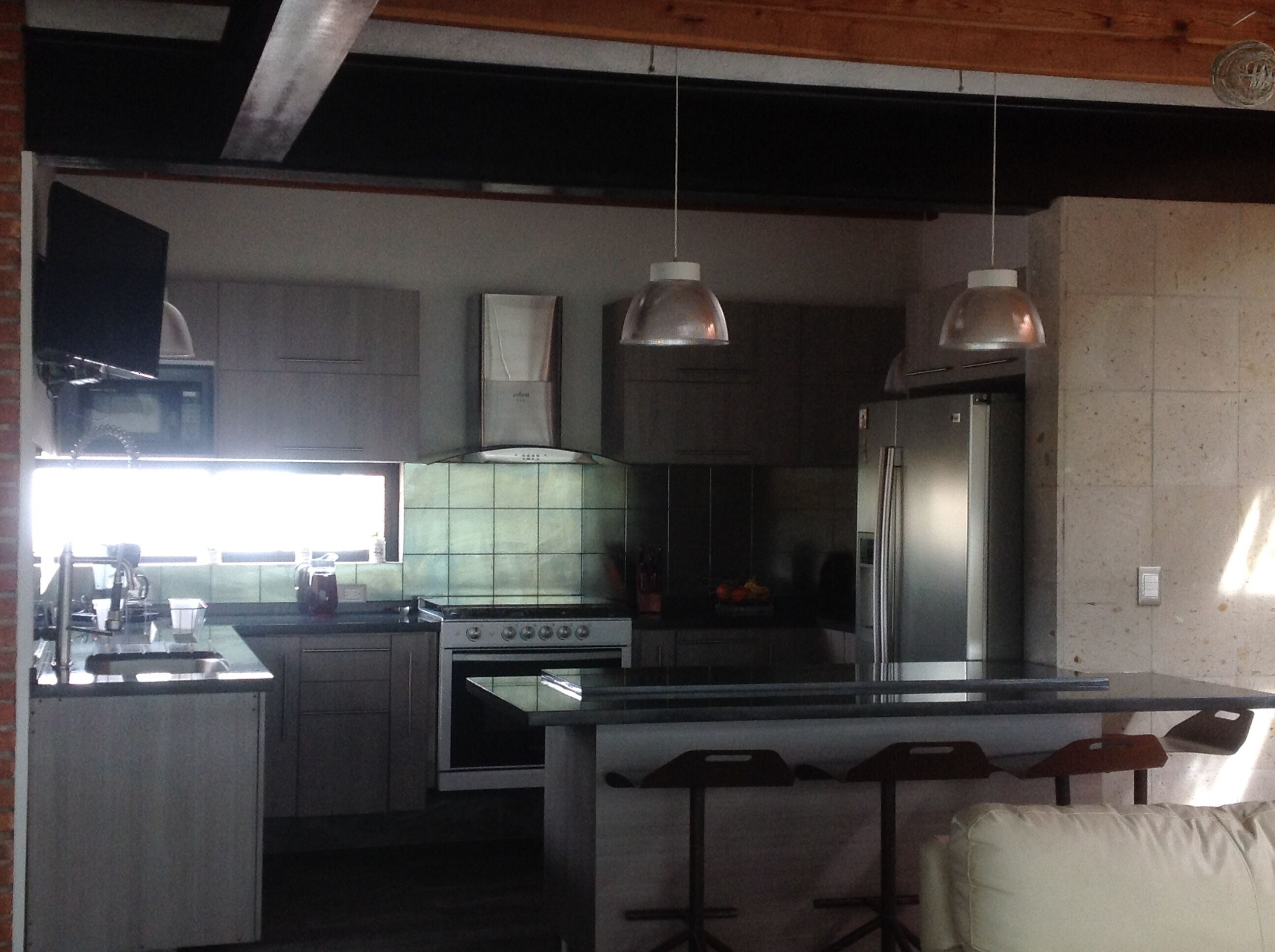 Agua de Santos, a Beautiful house on the banks of the Santa Catarina dam