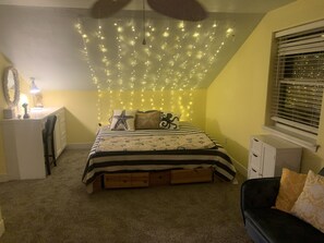 4 bedrooms, free WiFi, bed sheets