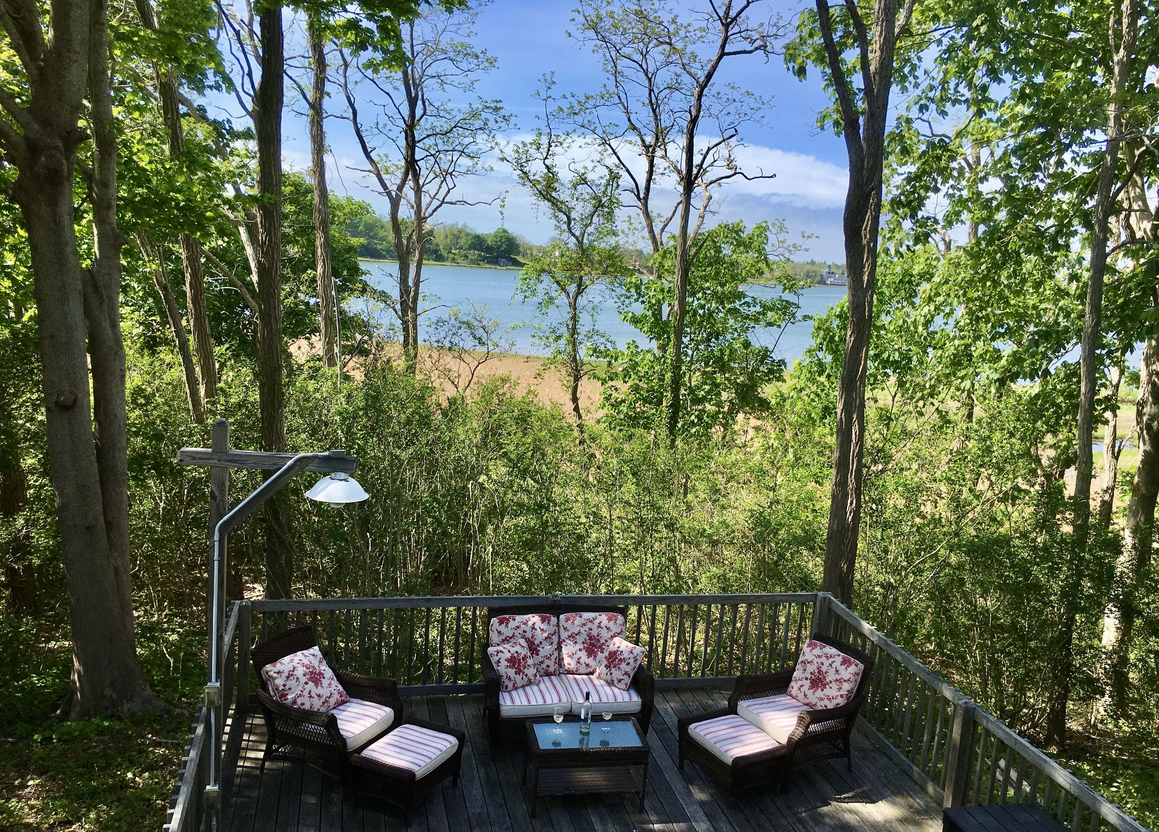 Fall special!  10% off booking of three nights or more, September - end of May. 