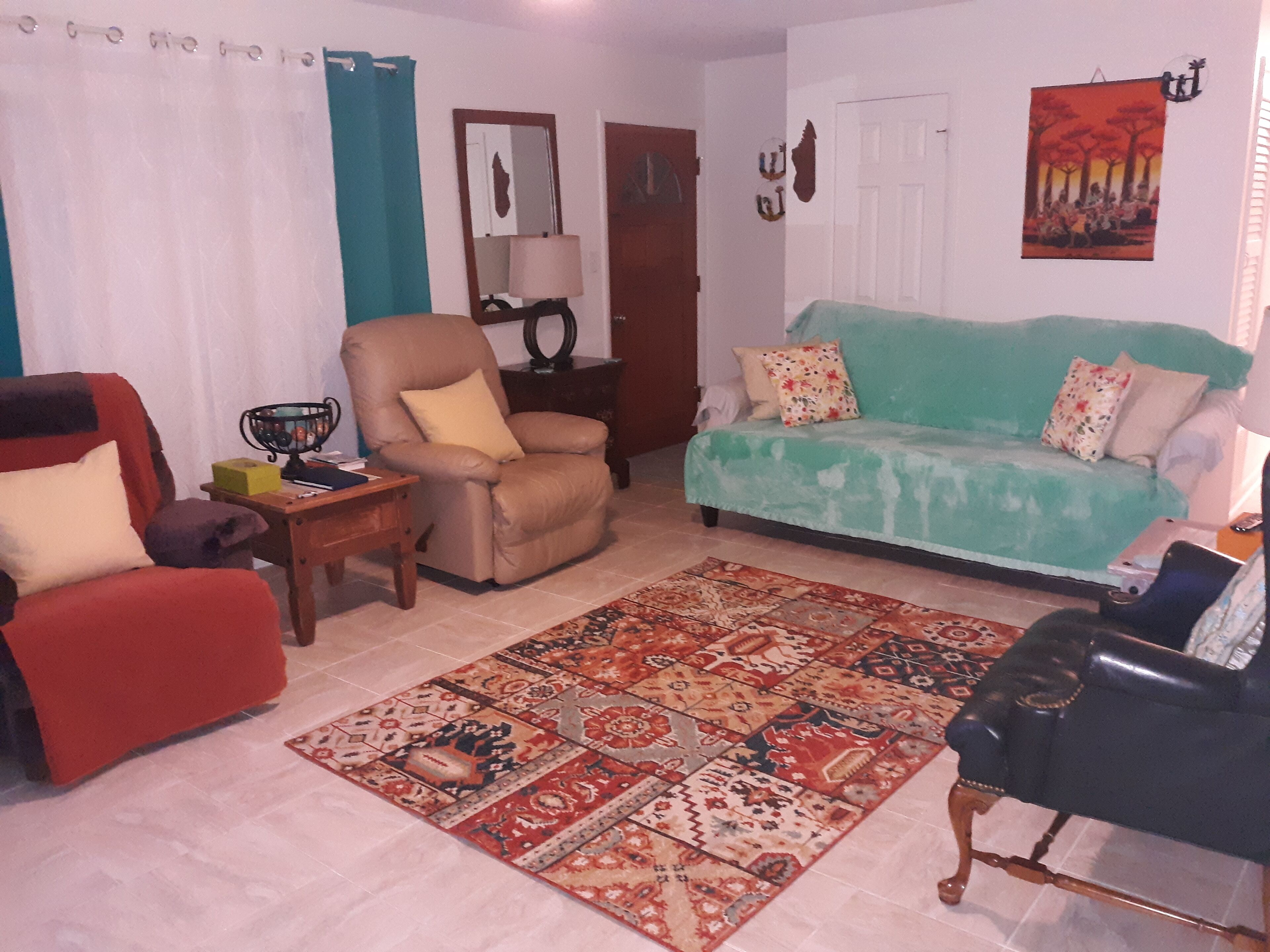 3-bedroom house with HEATED  POOL for 20 dollars-a-day extra in Ft Walton Beach