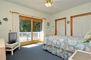 5 habitaciones, escritorio, tabla de planchar con plancha y wifi gratis 