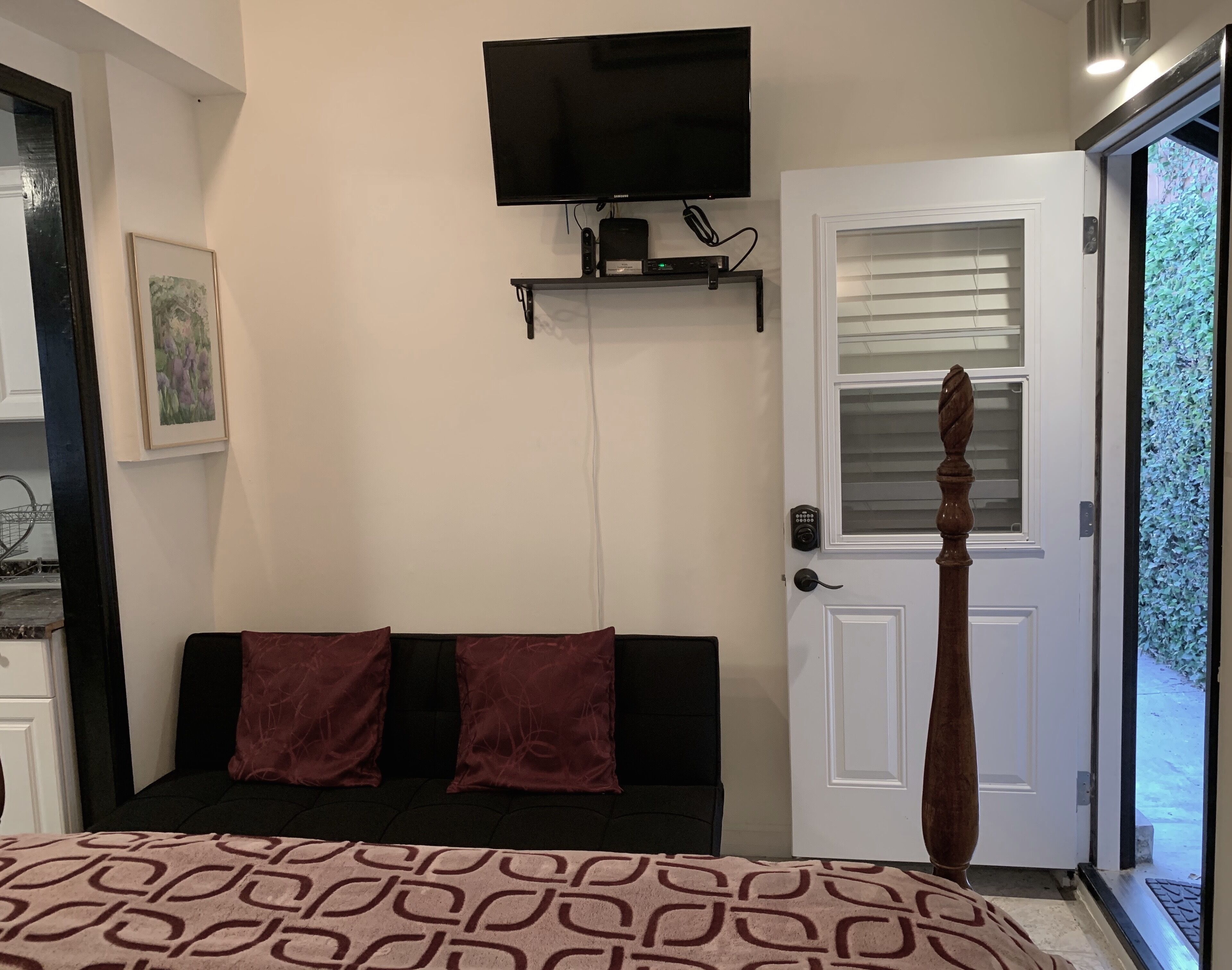 CLEAN Burbank Guest House By Warner Brothers & Ny Film Academy (Pet-friendly)