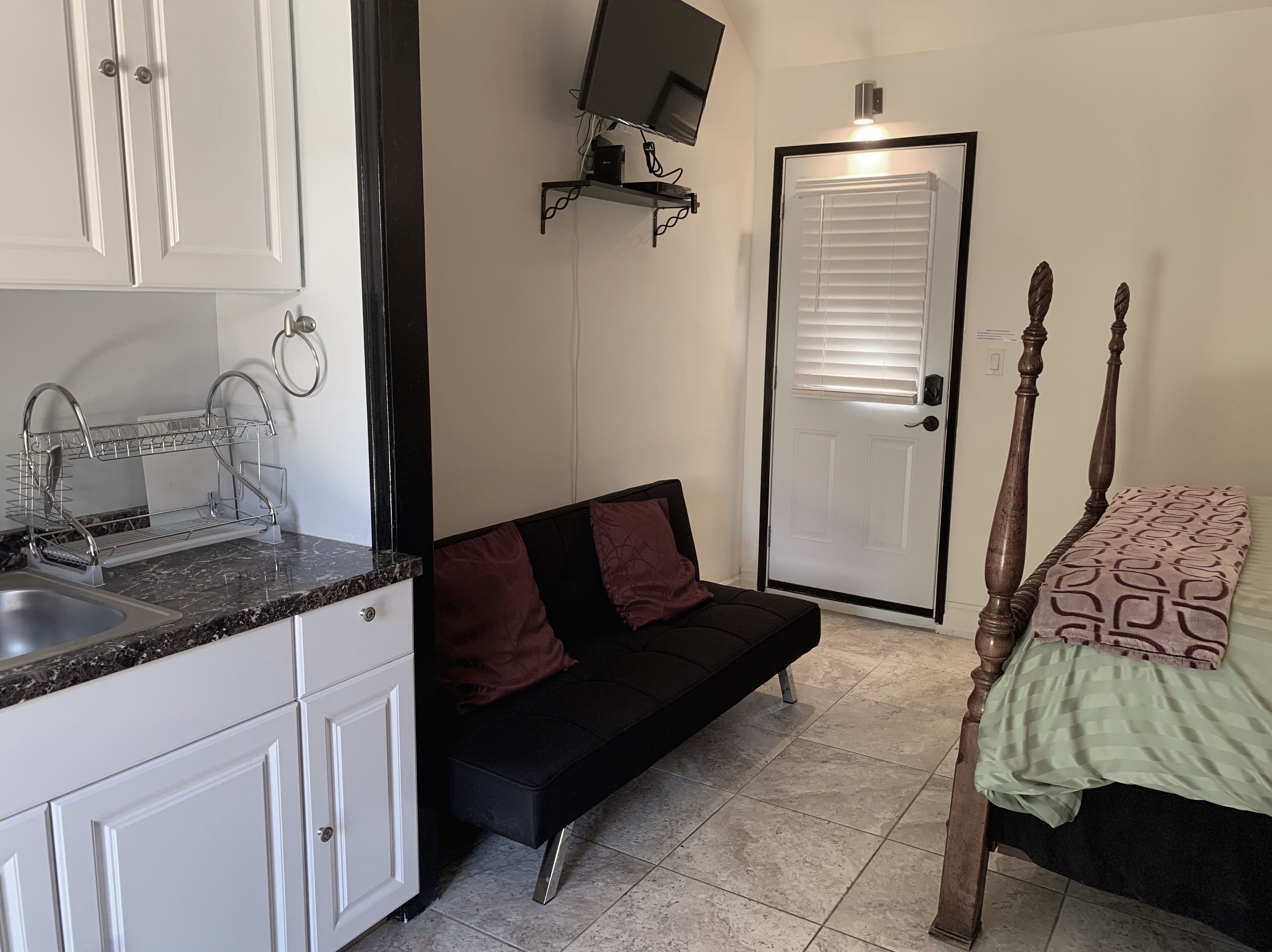 CLEAN Burbank Guest House By Warner Brothers & Ny Film Academy (Pet-friendly)