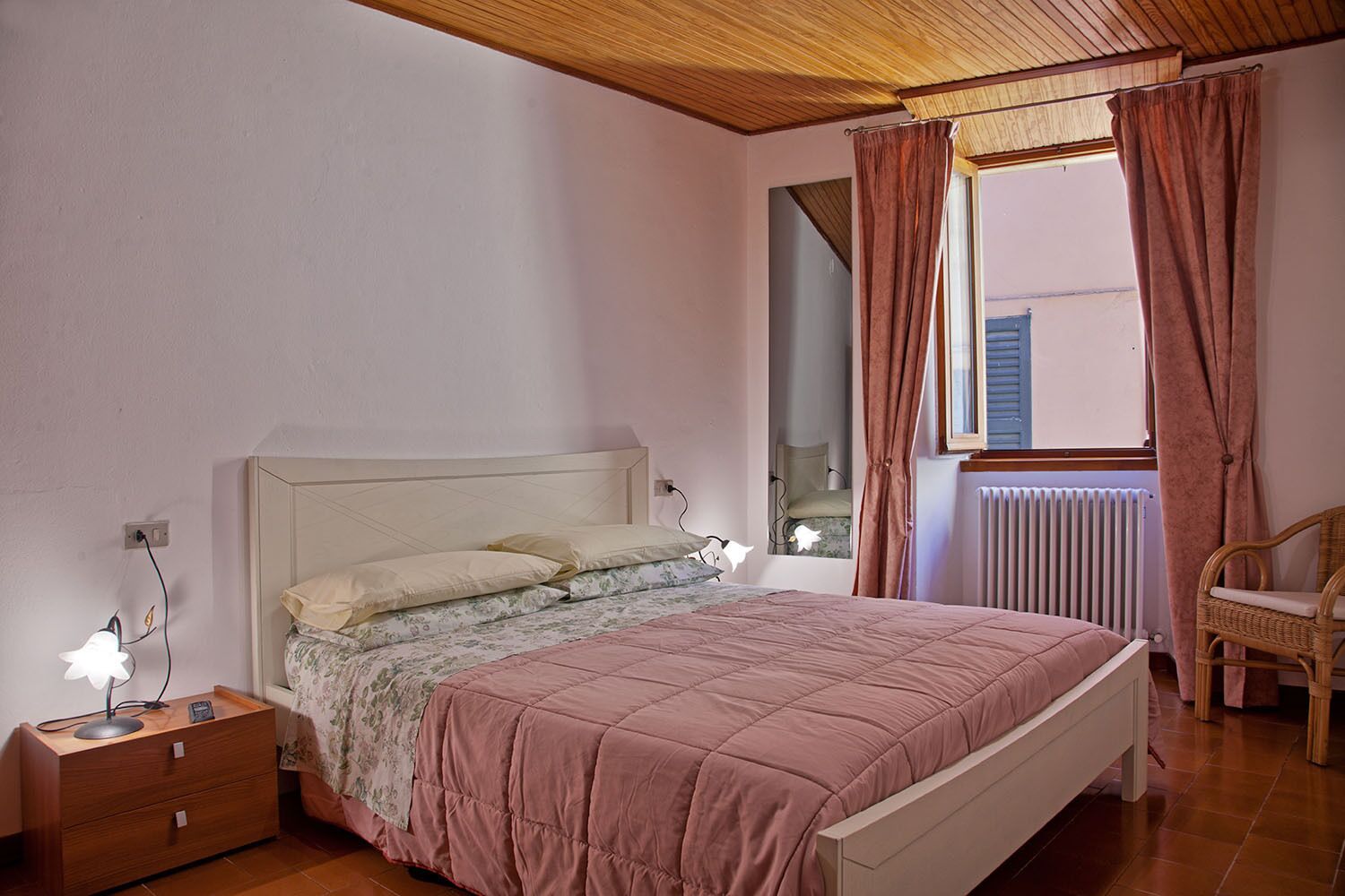 Typical residence in the heart of Bellagio (Borgo).    