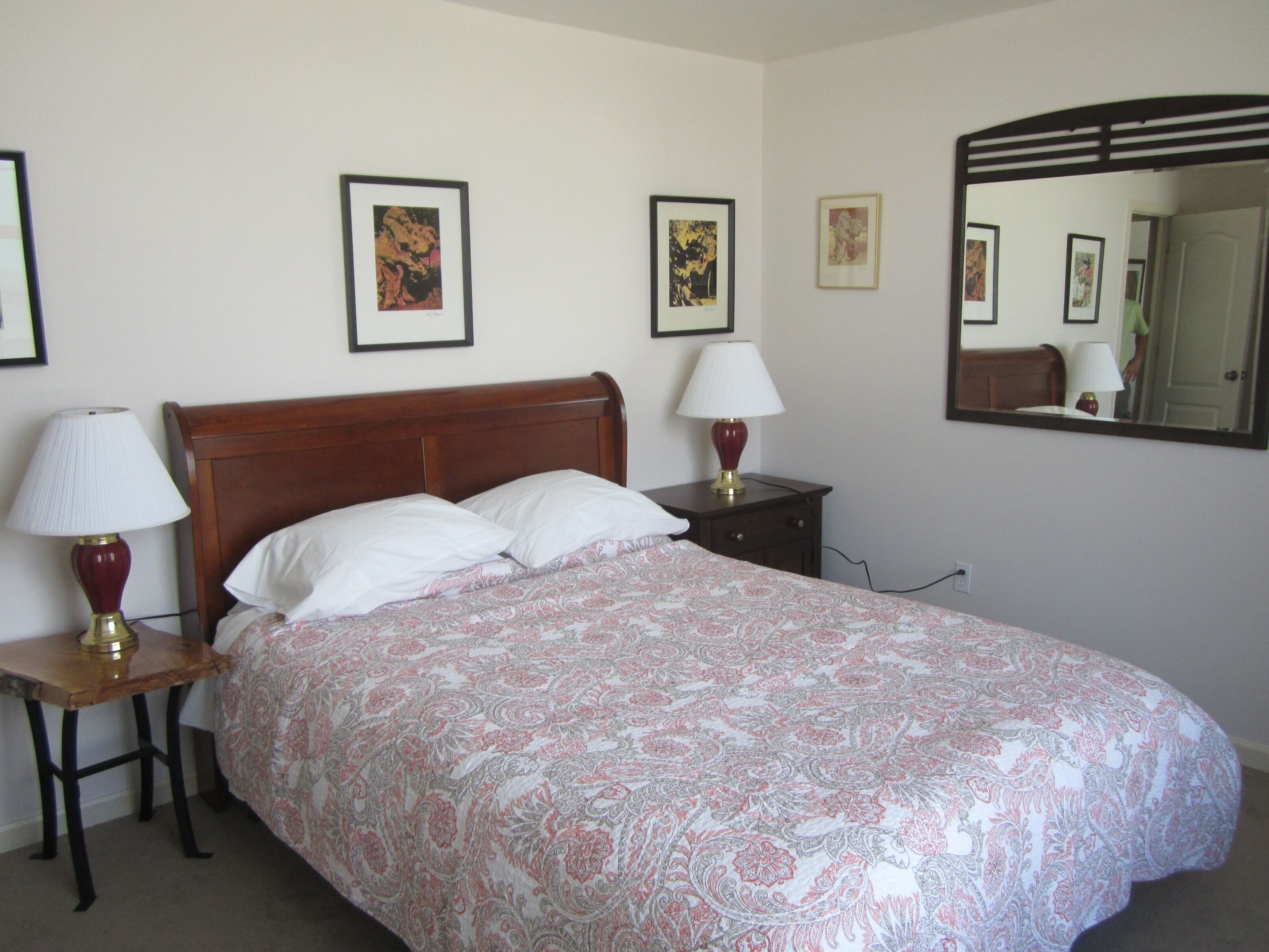 Laliik Iniit North  - Red Mountain hideout among the vines.