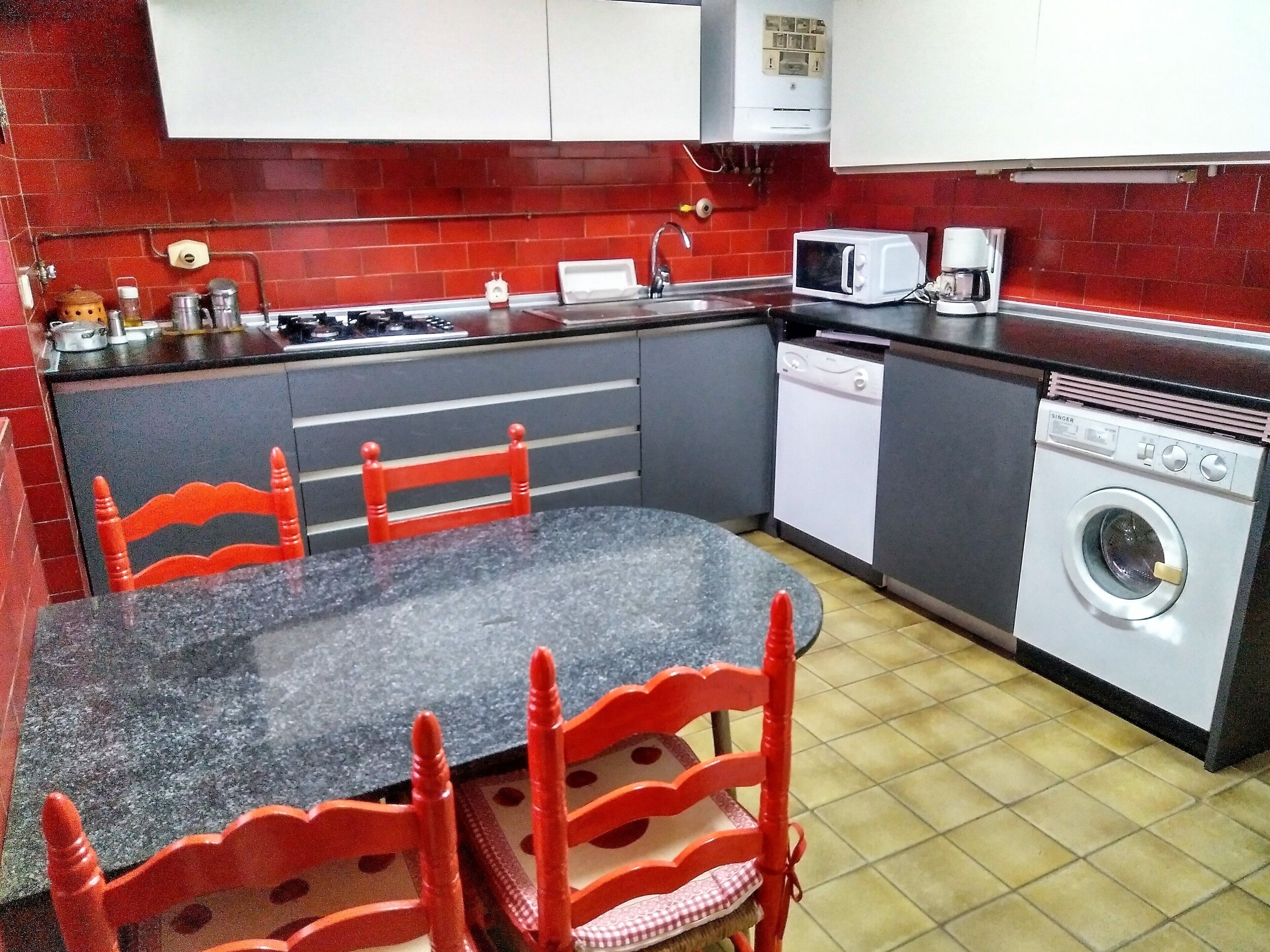 Magnificent country house with pool35 km from Madrid