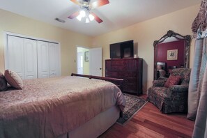 1 bedroom, iron/ironing board, free WiFi, bed sheets
