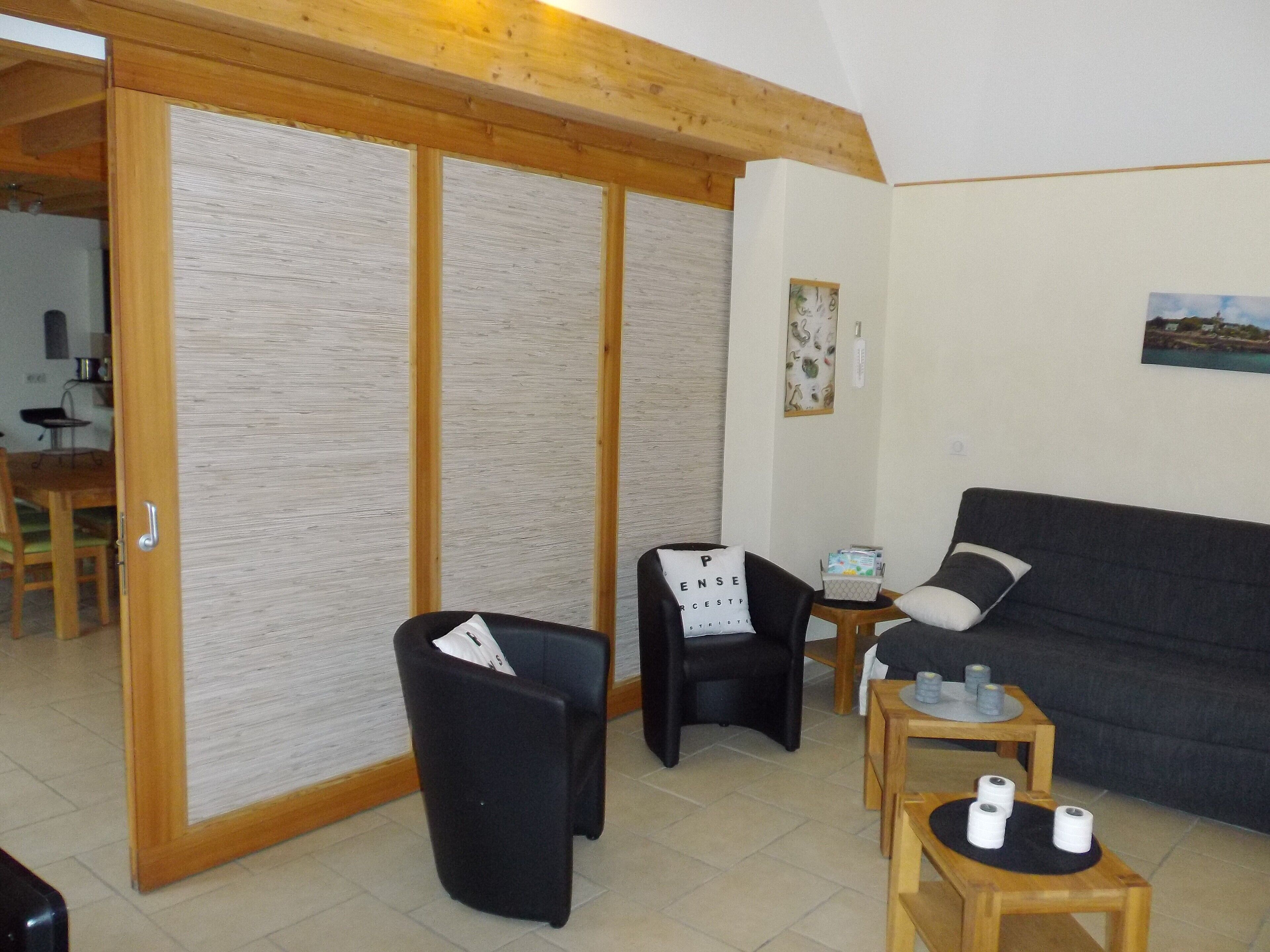 The Ecogite at the gates of the marsh located near the sites, the landing beaches