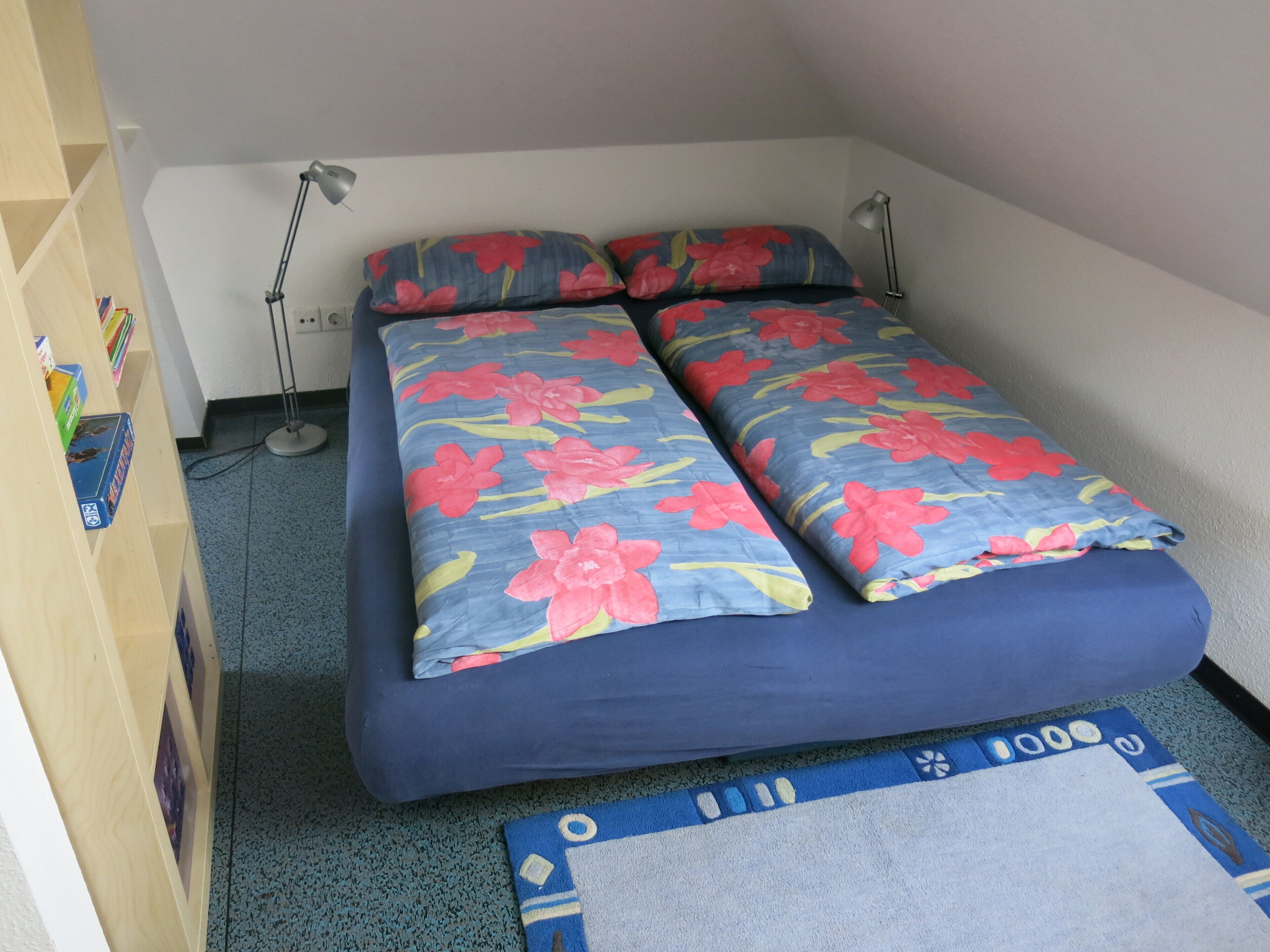 Spacious, child-friendly apartment with a great roof terrace