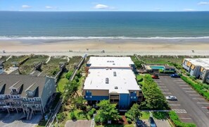 Exterior - Beach at Your Feet!  2 bdrm, 1.5 bath Oceanfront Condo complex W/beachside Pool (Ocean Isle Beach)