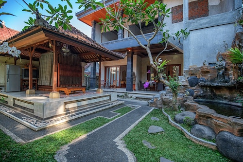 スダニ バレ ホームステイ