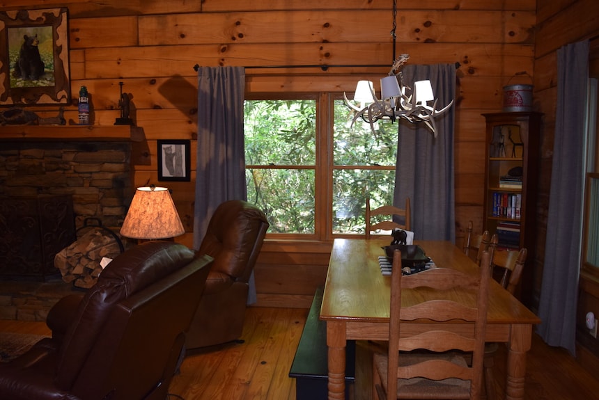 Secluded-log Cabin-in Town Cashiers-pet -Friendly! - Cashiers, NC