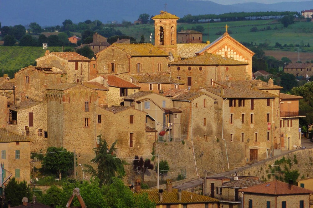 Un Petit Paradis - Holiday apartment for two with Perugia view!