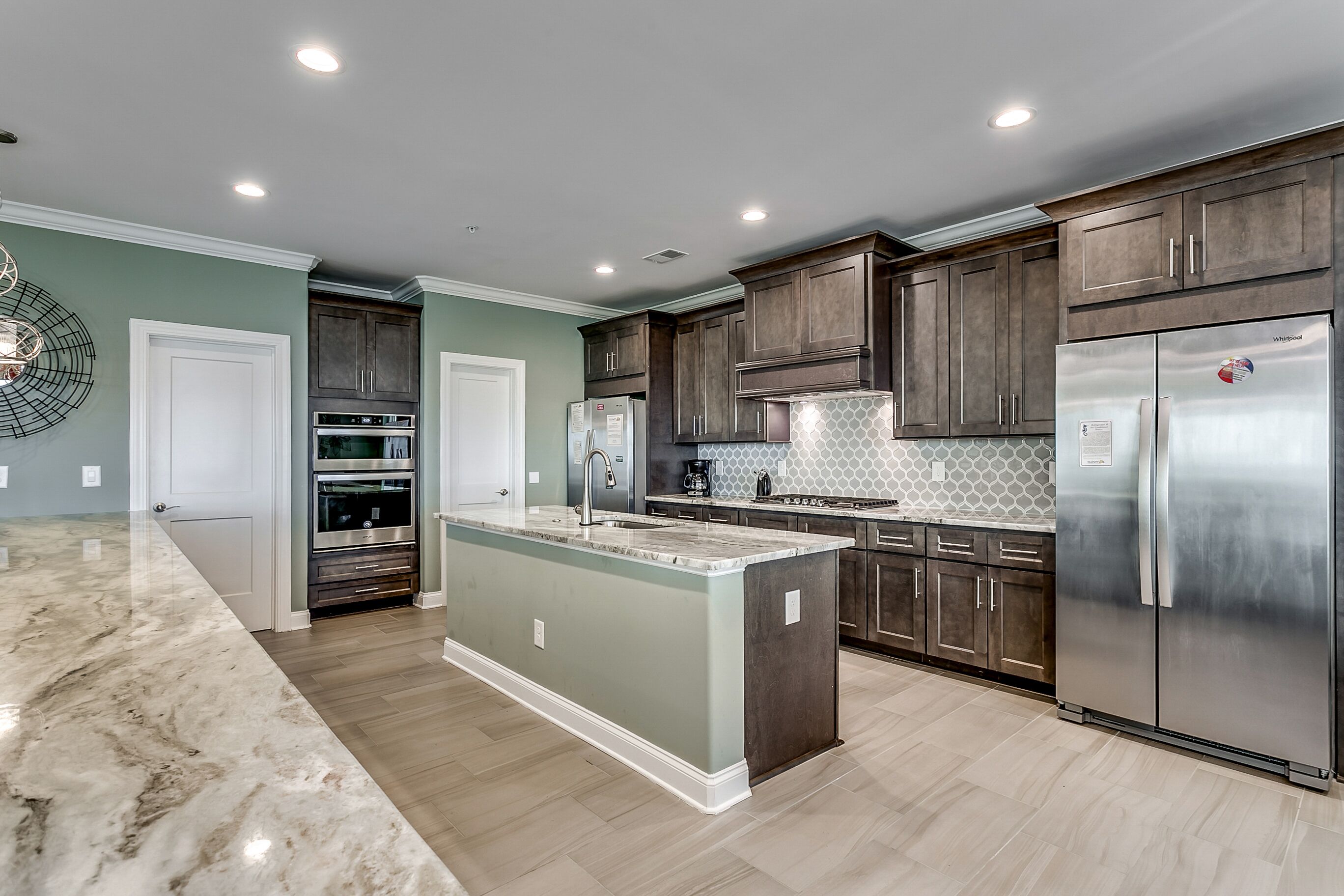 Oceanfront Home - Sleeps 26! 8Br/8.5BA