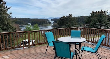 Berg- und Meerblick Haus in der Nähe der Innenstadt und Wanderwege