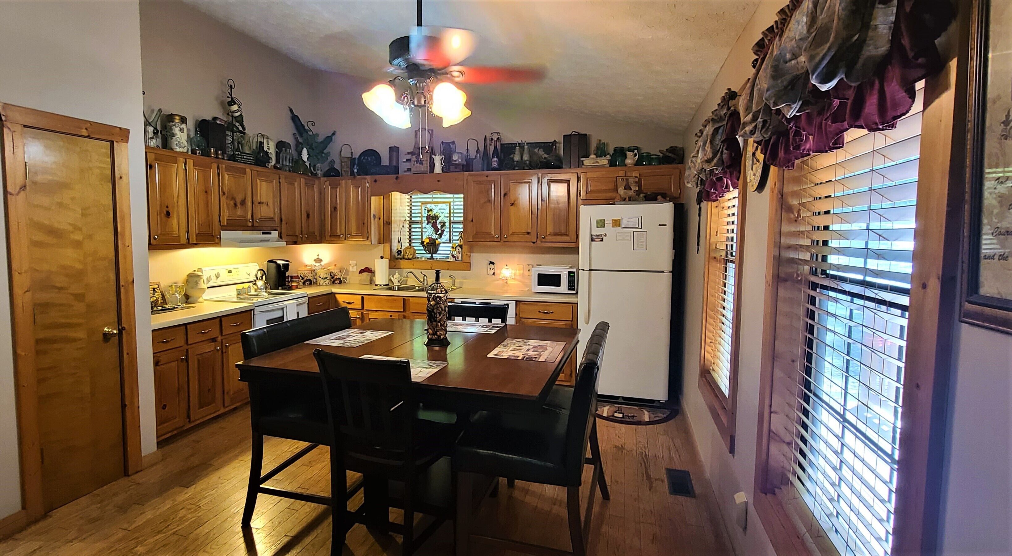 Brandywine Cabin - Screened Porch and Great Privacy