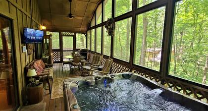 Brandywine Cabin - Screened Porch and Great Privacy