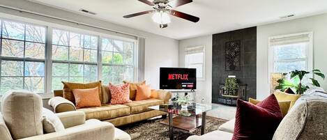 Téléviseur connecté, lecteur de DVD