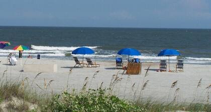 Sea Cloisters on Hilton Head, Eigentumswohnung in der oberen Etage mit herrlichem Meerblick!