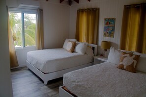 2 bedrooms, iron/ironing board, internet, bed sheets