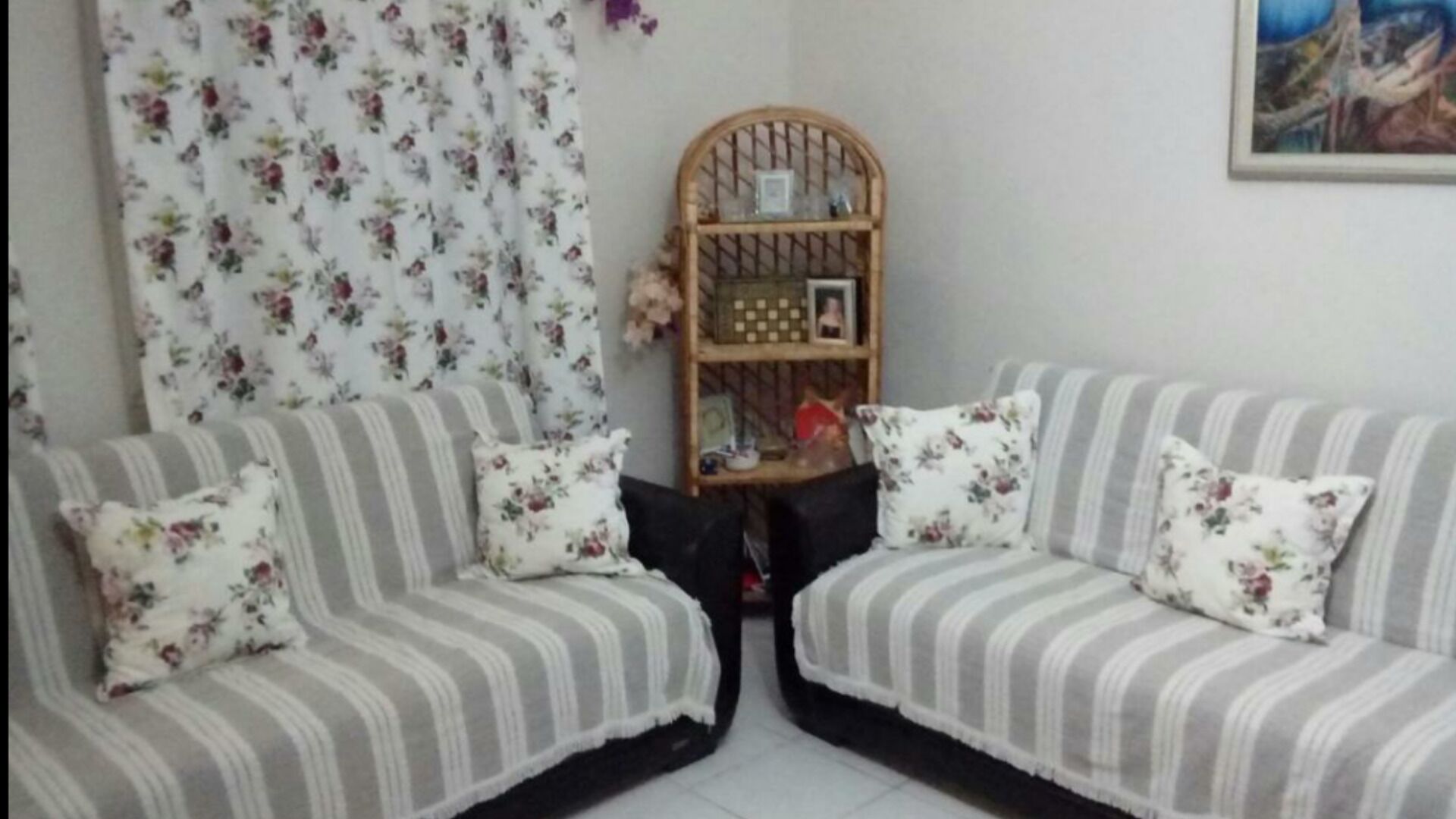 Villa With 3 Bedrooms / 2 Baths ~  2 Km To Çeşme & Dalyan