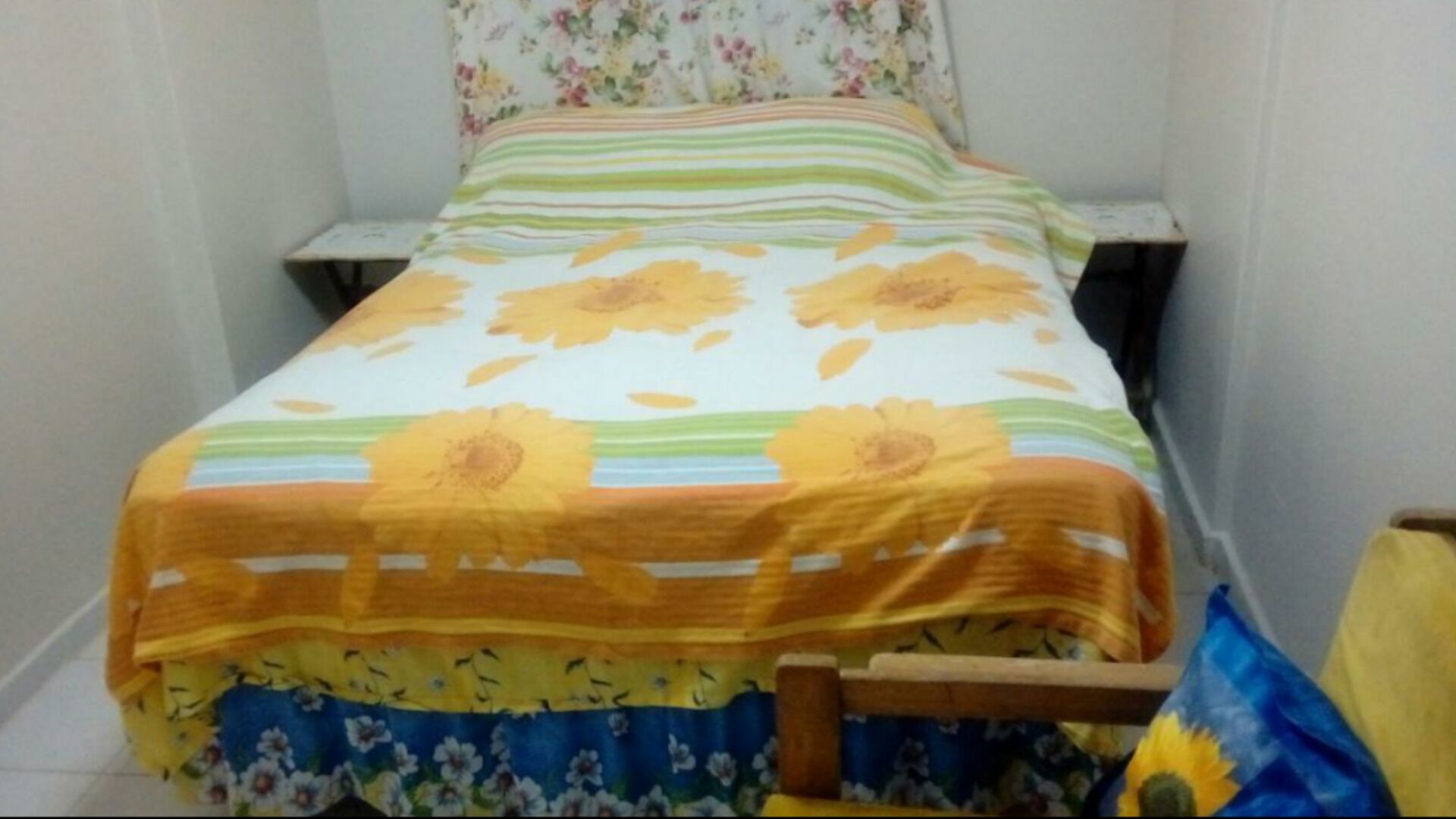 Villa With 3 Bedrooms / 2 Baths ~  2 Km To Çeşme & Dalyan