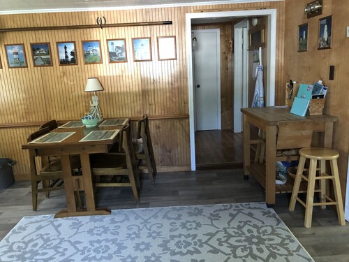 Perfect Chincoteague Home for your small family getaway