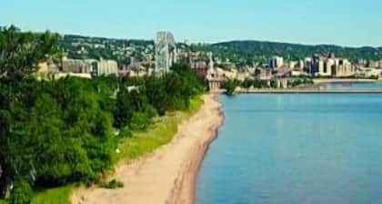 Minnesota Point Beach House 1-Spectacular Lake Superior View