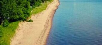 Minnesota Point Beach House 1-Spectacular Lake Superior View