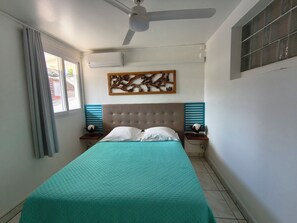 2 chambres, fer et planche à repasser, lit parapluie, Wi-Fi gratuit