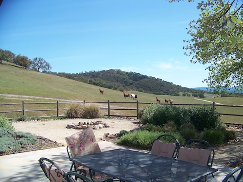 Lupine Ranch - Wine Country Guest House