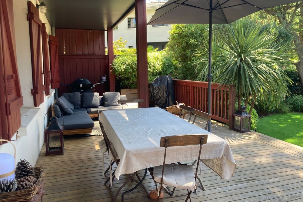 Garden apartment in Arcachon quiet sheltered pine