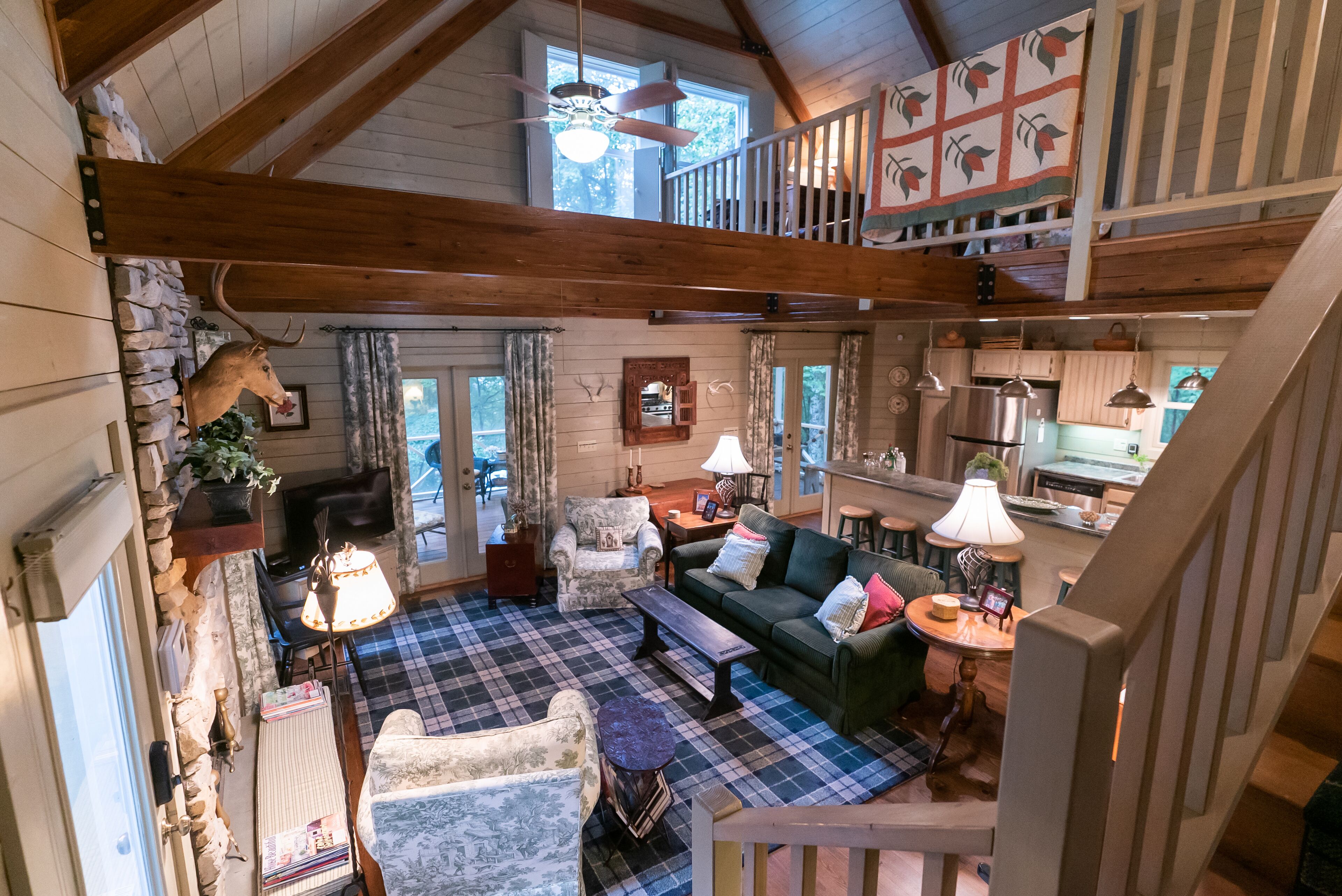 Gorgeous Saluda Mountain Home