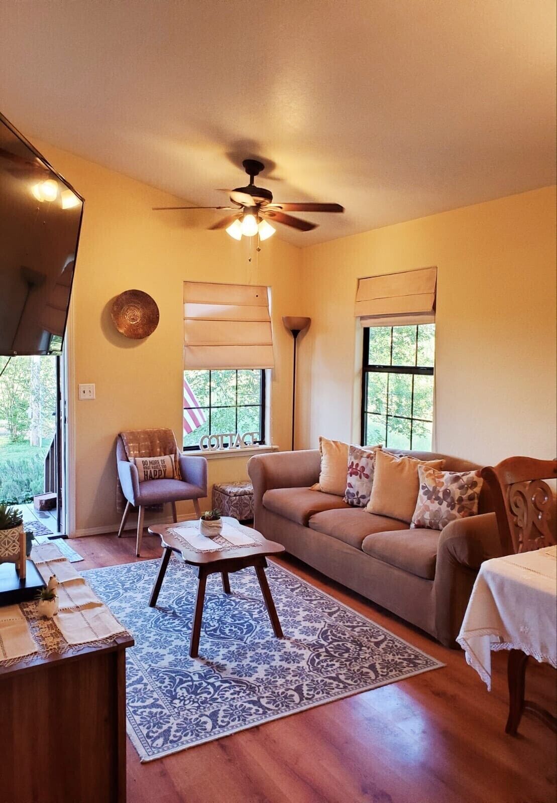 Secluded Getaway ! ! - Eagle Creek Cottage -  Pet friendly!