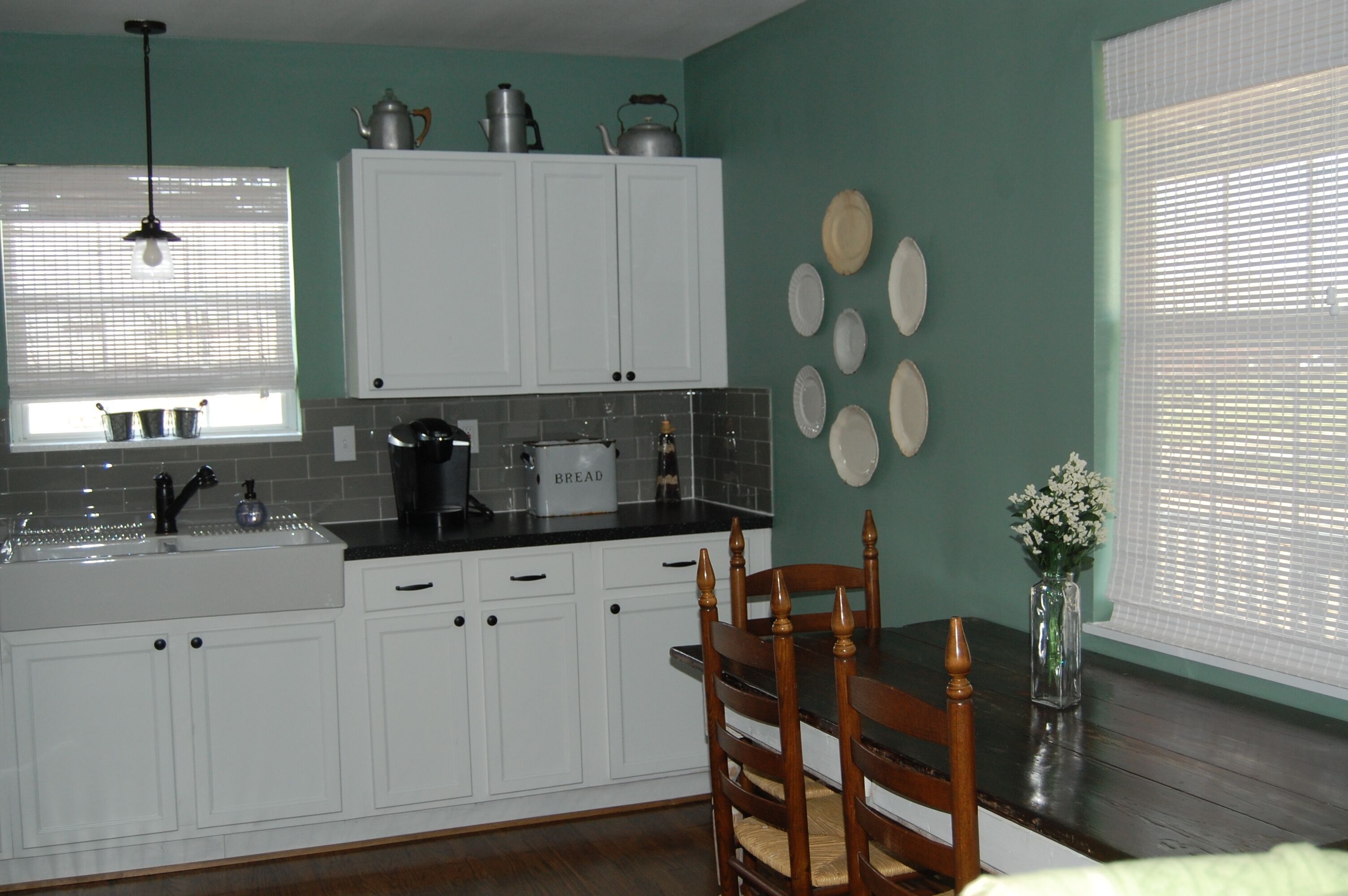 Circle P Cabins  - First Monday Trade Days - Now with 3 cabins on 3 acres