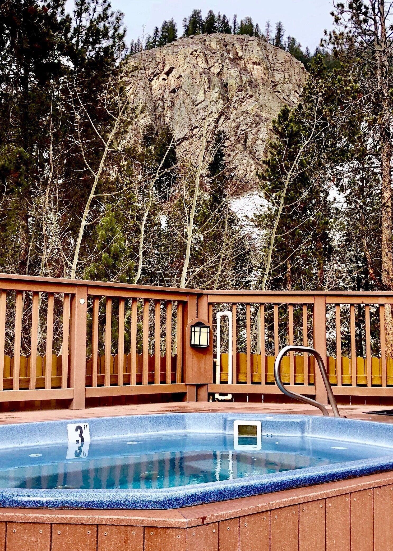Large hot tub (shared) just to the east of our building.