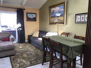 Smart TV, stereo, printers