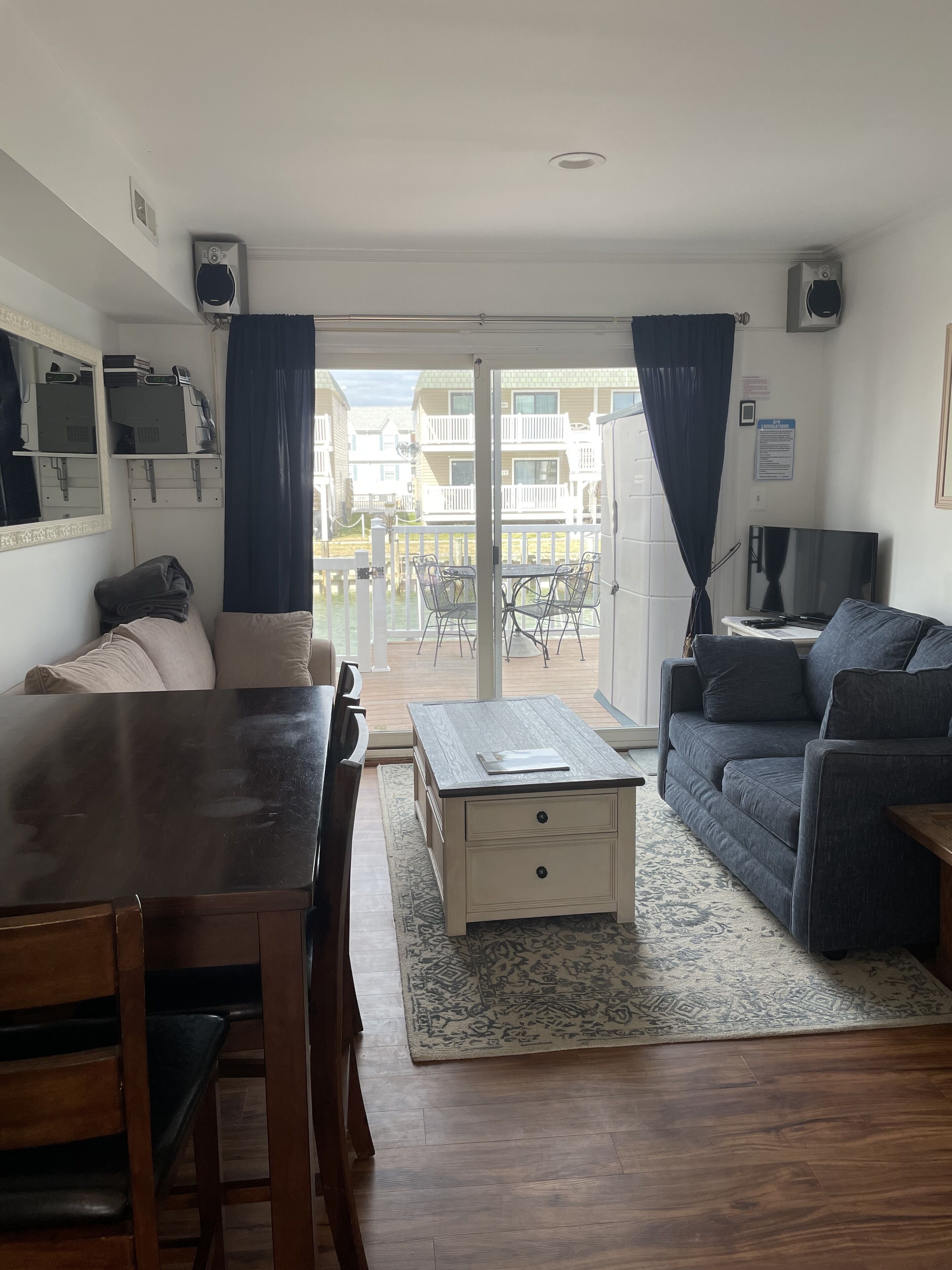 Townhouse Paradise on the Water/ Tranquility with All Ameniti