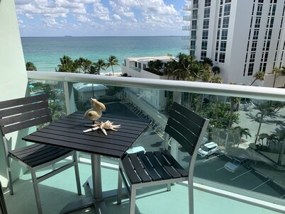 DIRECT Ocean View & Pool View FULLY Remodeled Condo!
