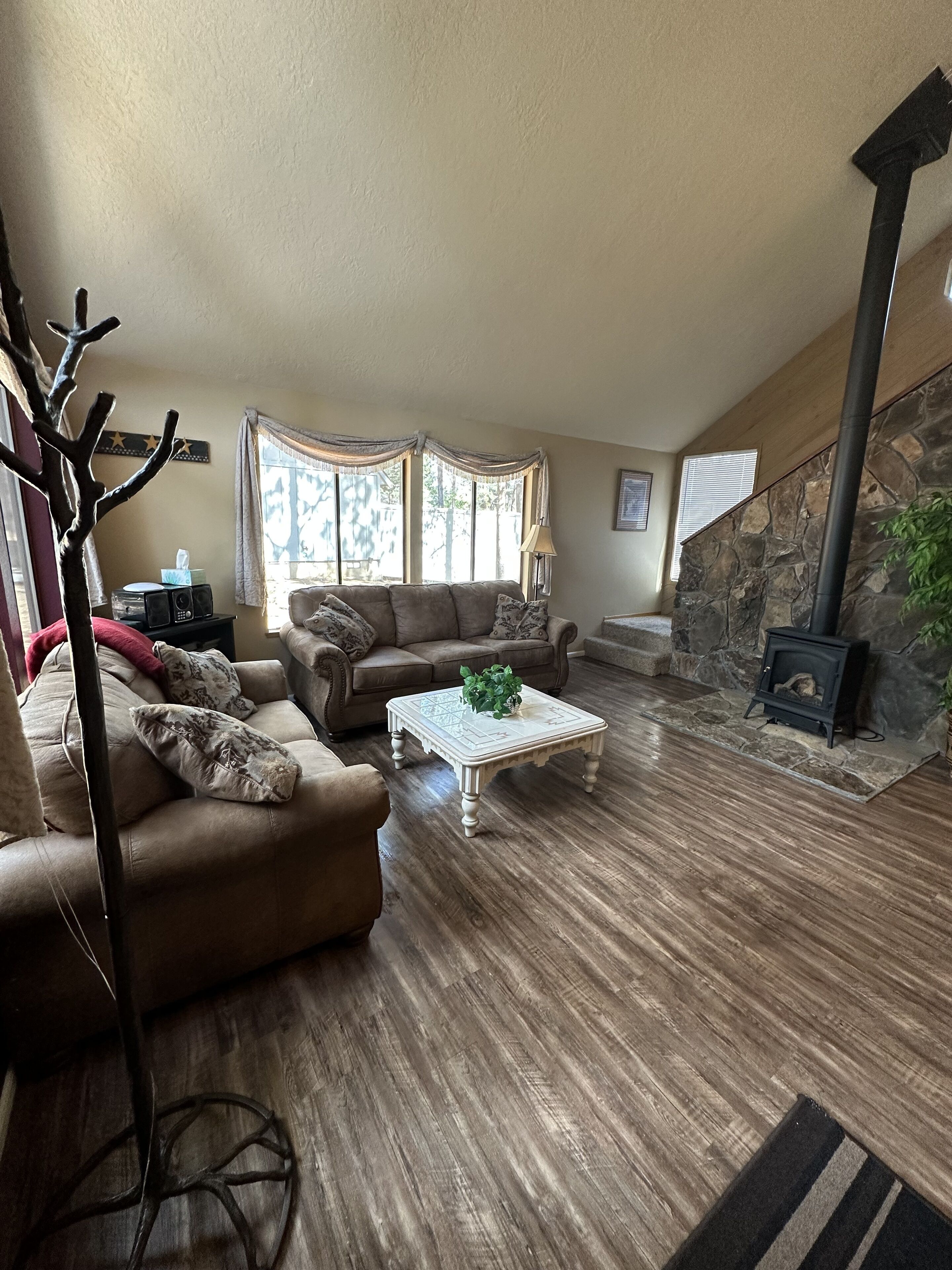 SHARC passes, Wi-Fi, BBQ, Hot tub, Tons of kids activities 