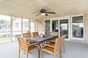 Outdoor dining