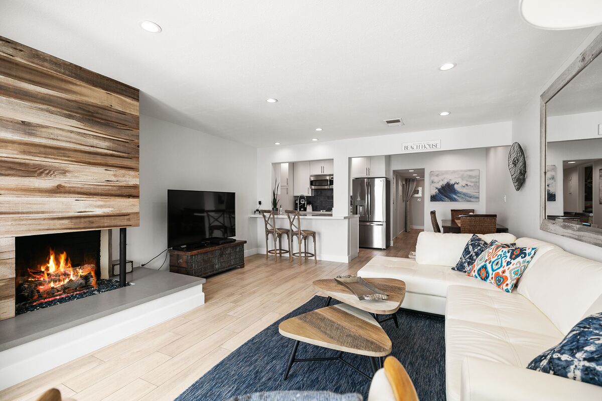 Spectacular Oceanfront  - the Best Views in Dana Point !!!!!