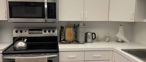 Fridge, microwave, dishwasher